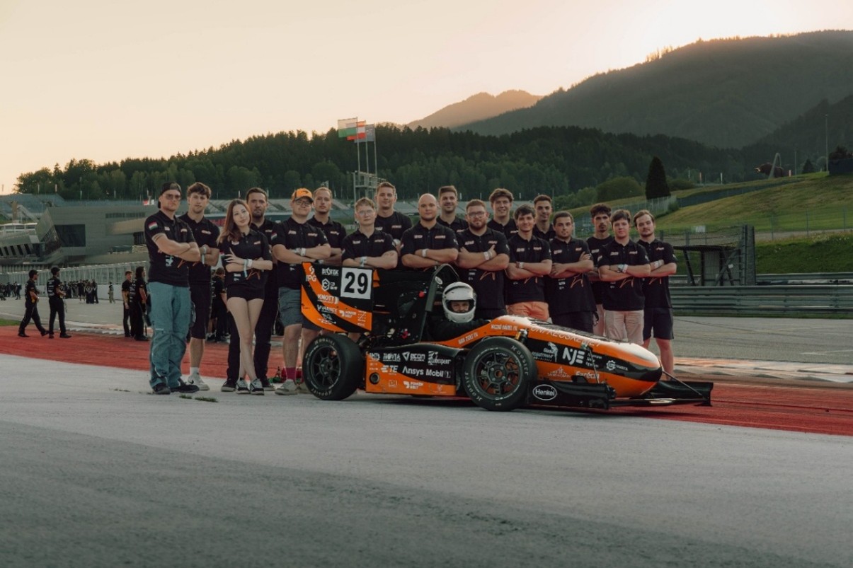 A műhelytől a versenypályáig – Egy Formula Student autó története