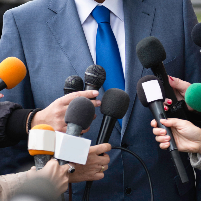 Politikai vezetők és botrányok – Workshop a médiamanipulációról és a vezetői hitelességről