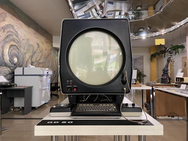 Hálózati technológiák, GD80, Intel 8080, Motorola 6800 mikroprocesszorok - Tárlatvezetés a HUN-REN SZTAKI hardvertörténeti kiállításán