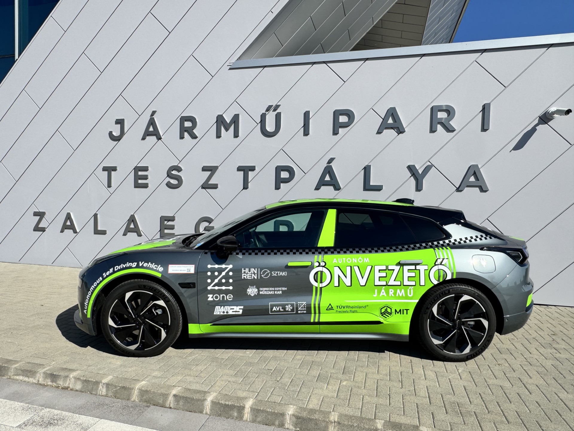 Autonóm járműbemutató