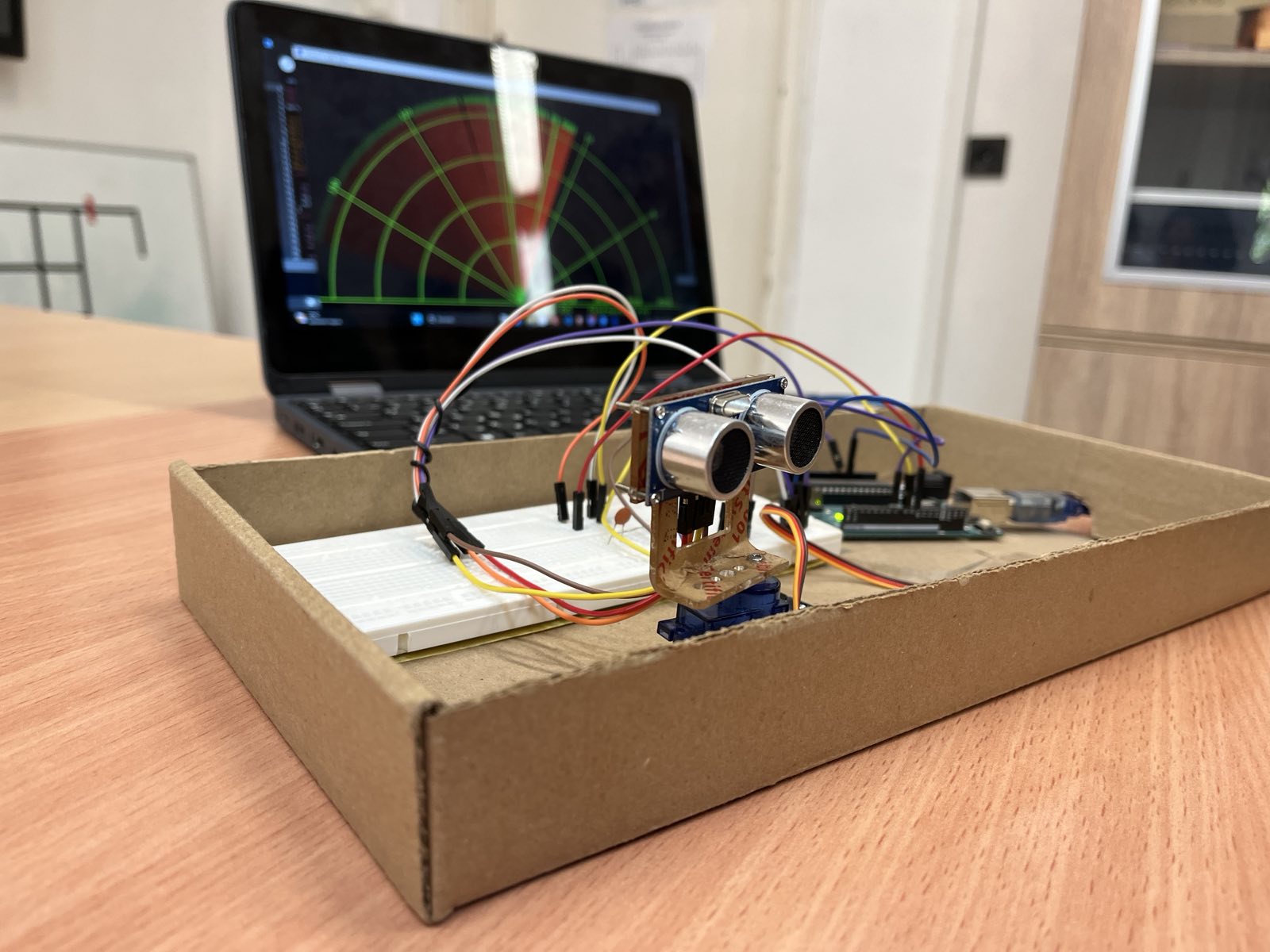 Bemutatkozik a XVII. kerületi Balassi Bálint Gimnázium Robotika szakköre - Radar Arduinóval - Műholdképek elemzése a környezettudatosság jegyében