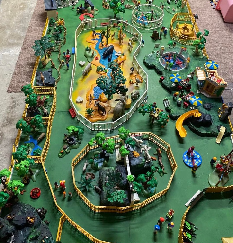 PLAYMOBIL VILÁG