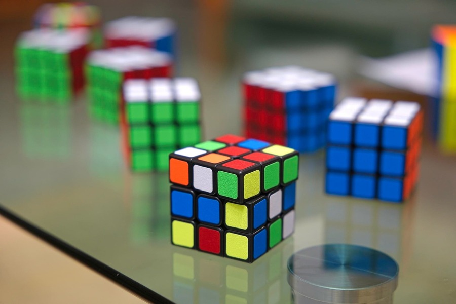 A Rubik-kocka bűvöletében