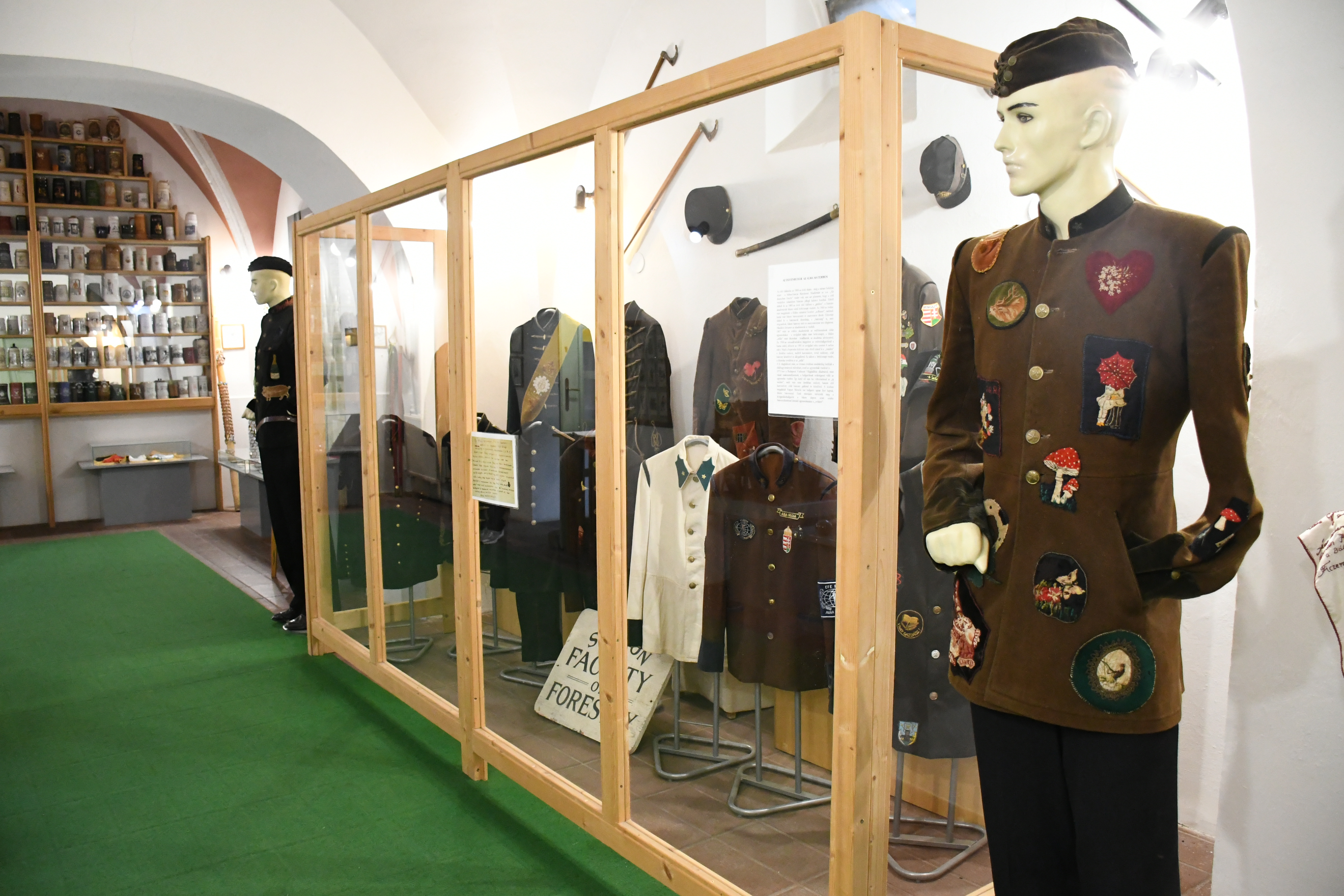 Selmeci szoba: mesélő tárgyak