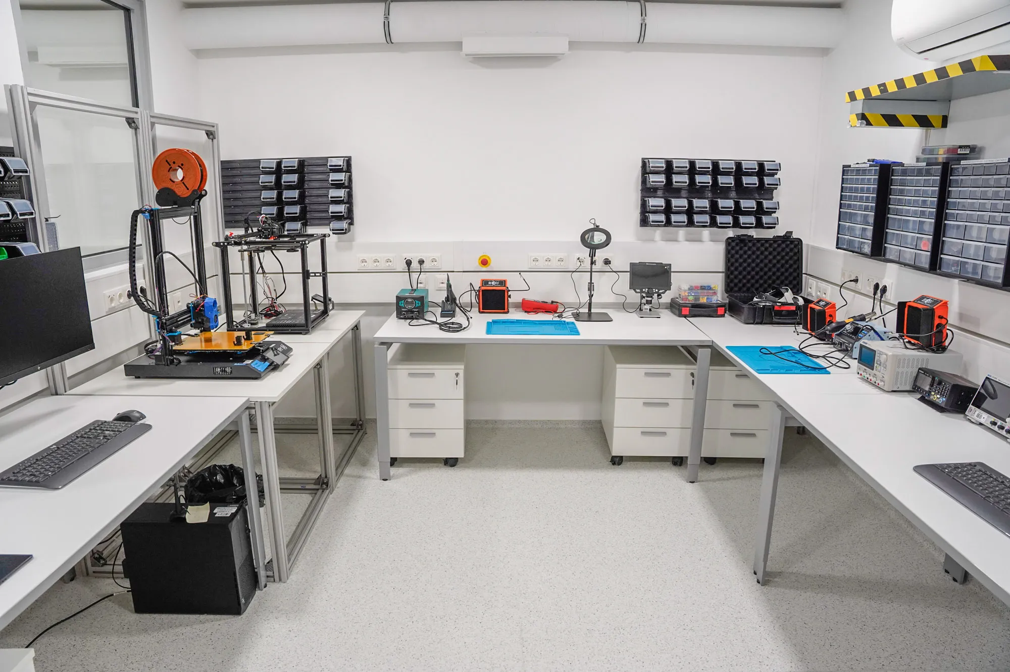 TinkerLab Bemutató