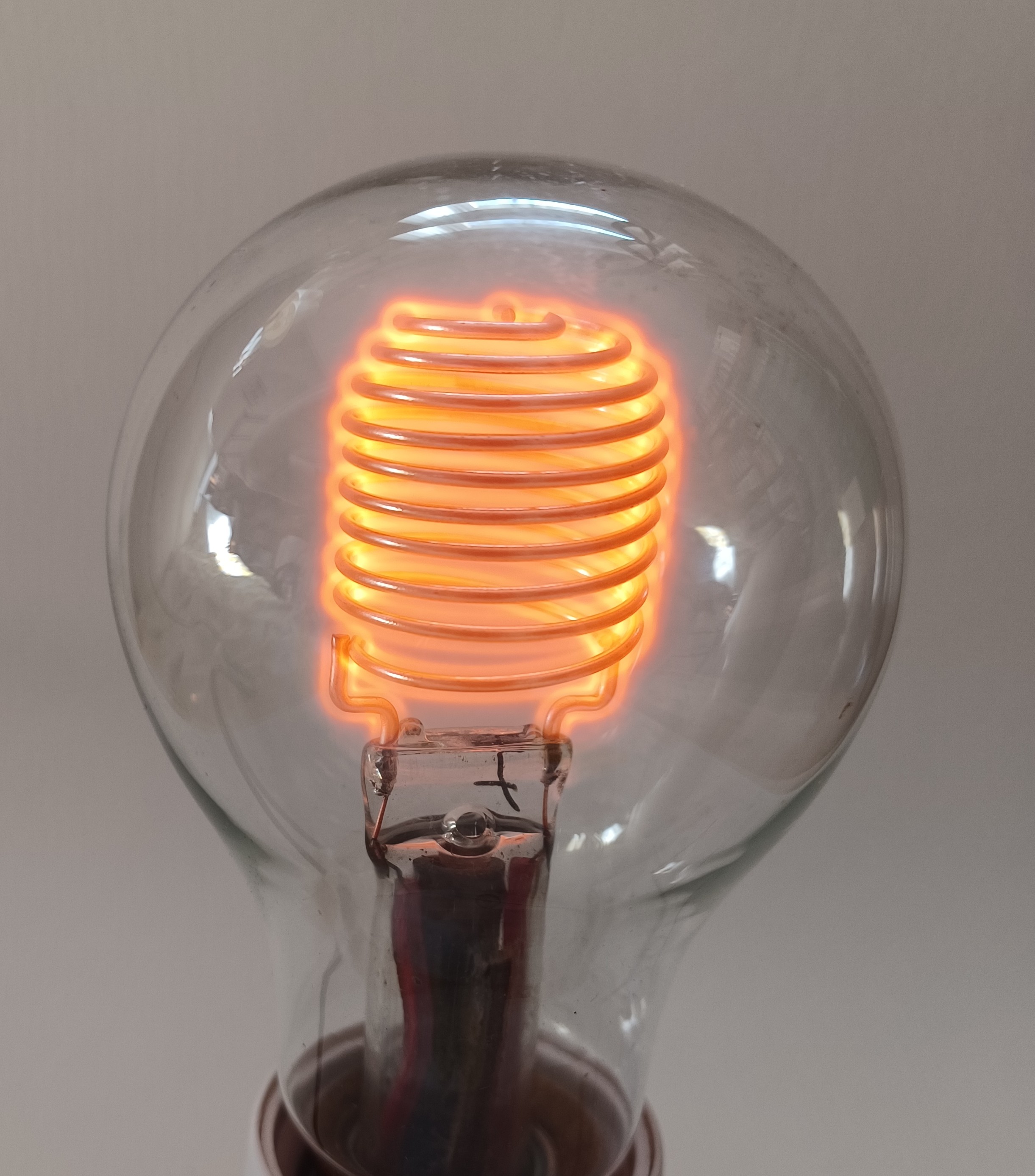 Kutatók hobbijai - Elektroncsövek és elektromechanikus eszközök régi felhasználási módjai